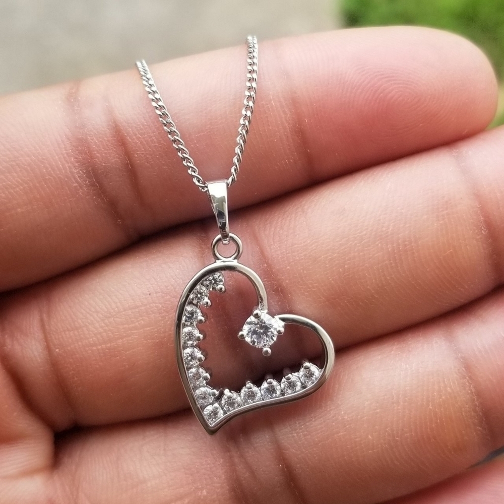 Silver plated heart necklace - Picture 4 of 4